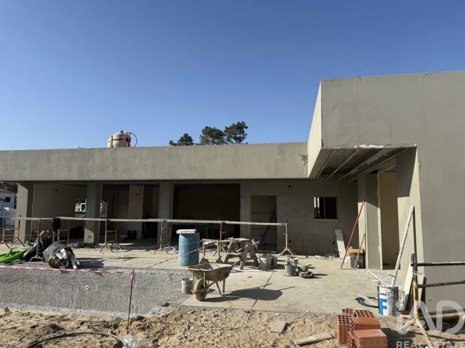 Moradia T4 para Venda em Sesimbra (Castelo) Foto 27