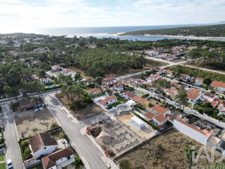 Moradia T4 para Venda em Sesimbra (Castelo) Foto 24