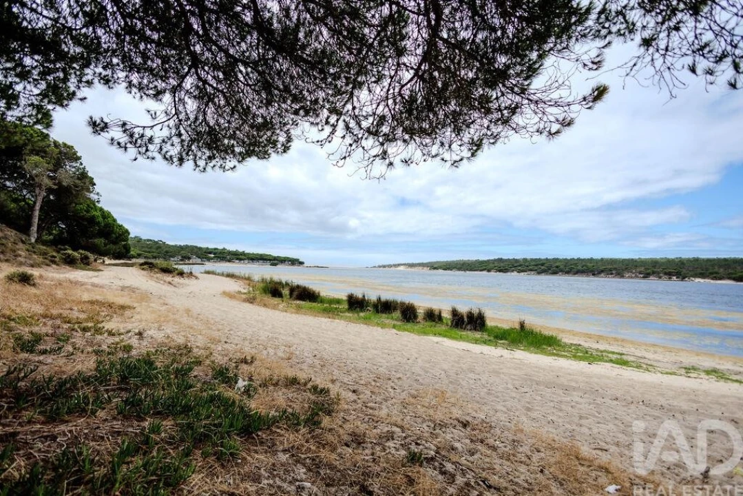 Moradia T4 para Venda em Sesimbra (Castelo) Foto 20