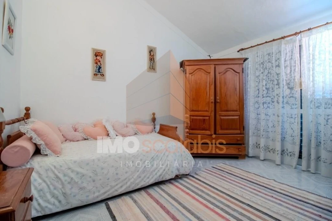 Moradia T5 para Venda em Abitureiras Foto 10