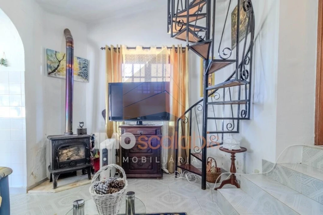 Moradia T5 para Venda em Abitureiras Foto 41