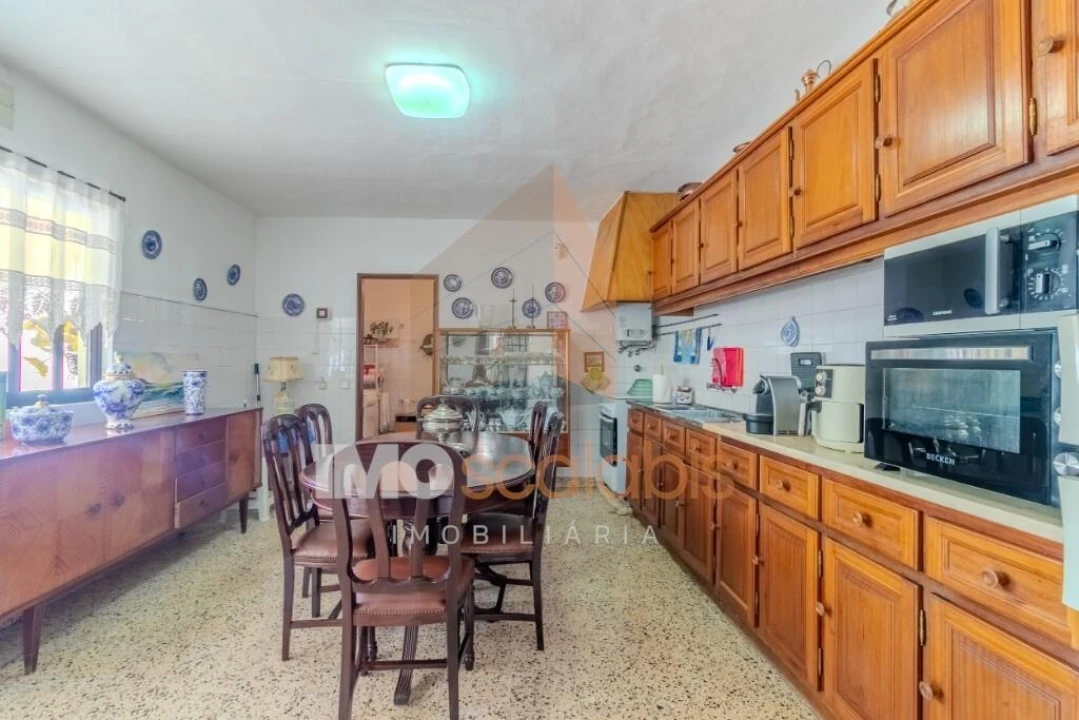 Moradia T5 para Venda em Abitureiras Foto 35