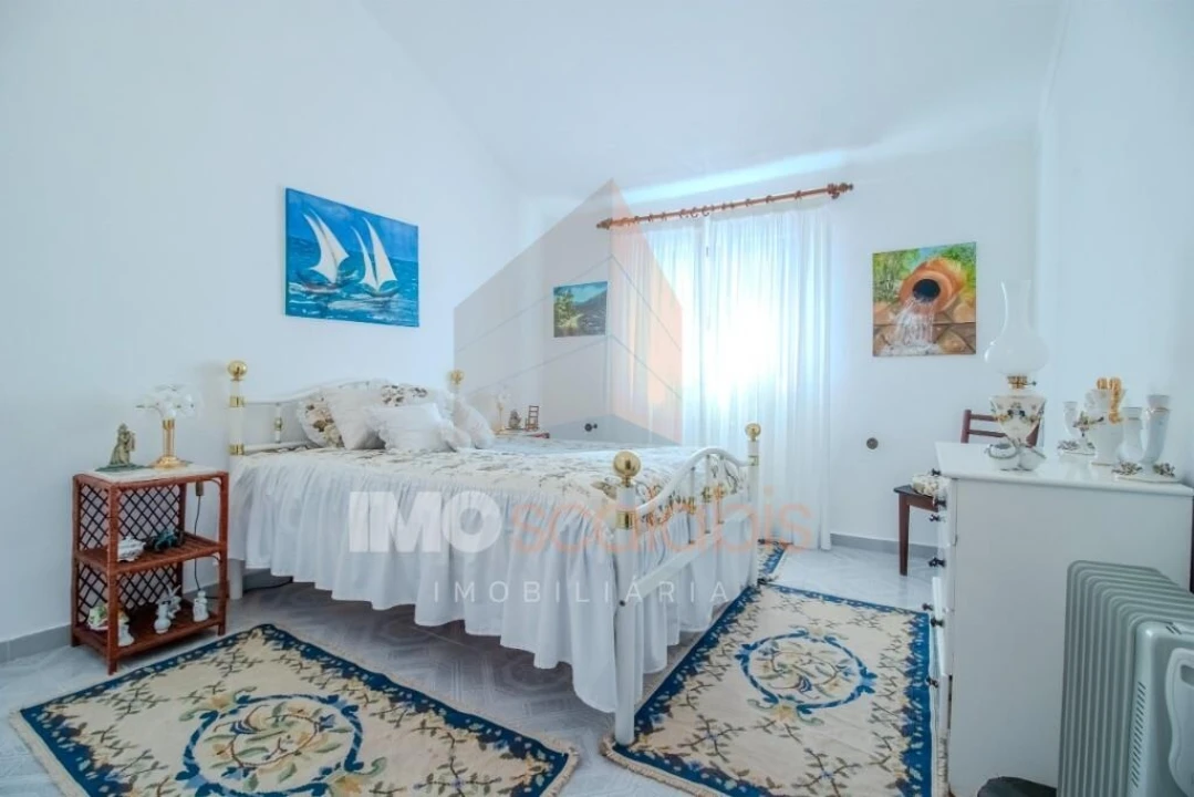 Moradia T5 para Venda em Abitureiras Foto 5