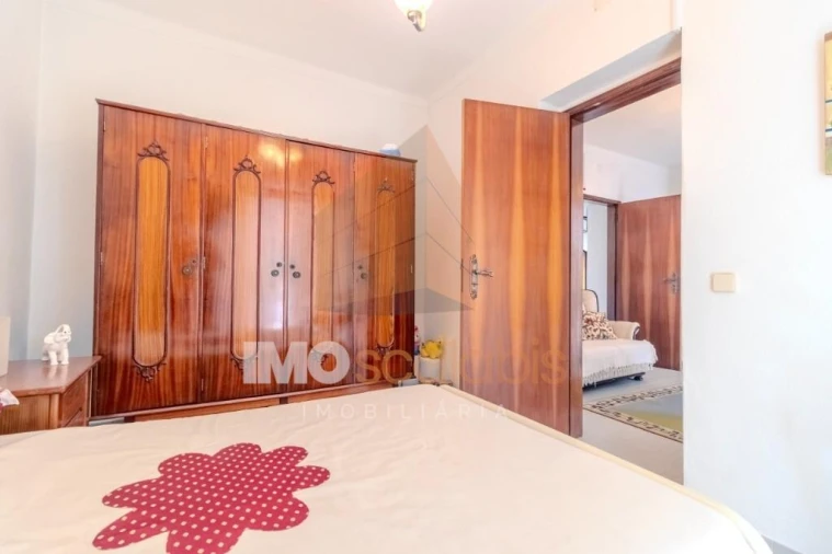 Moradia T5 para Venda em Abitureiras Foto 47