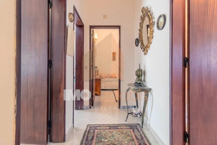 Moradia T5 para Venda em Abitureiras Foto 7