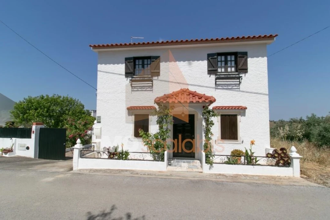 Moradia T5 para Venda em Abitureiras Foto 28