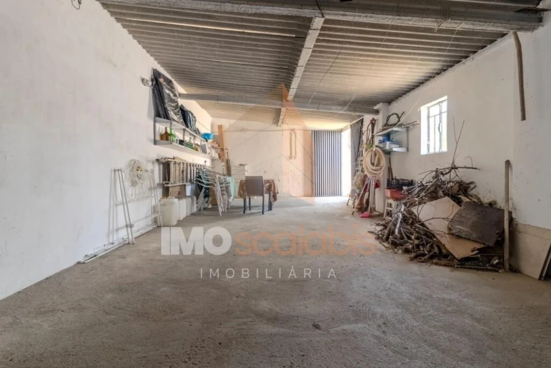 Moradia T5 para Venda em Abitureiras Foto 24