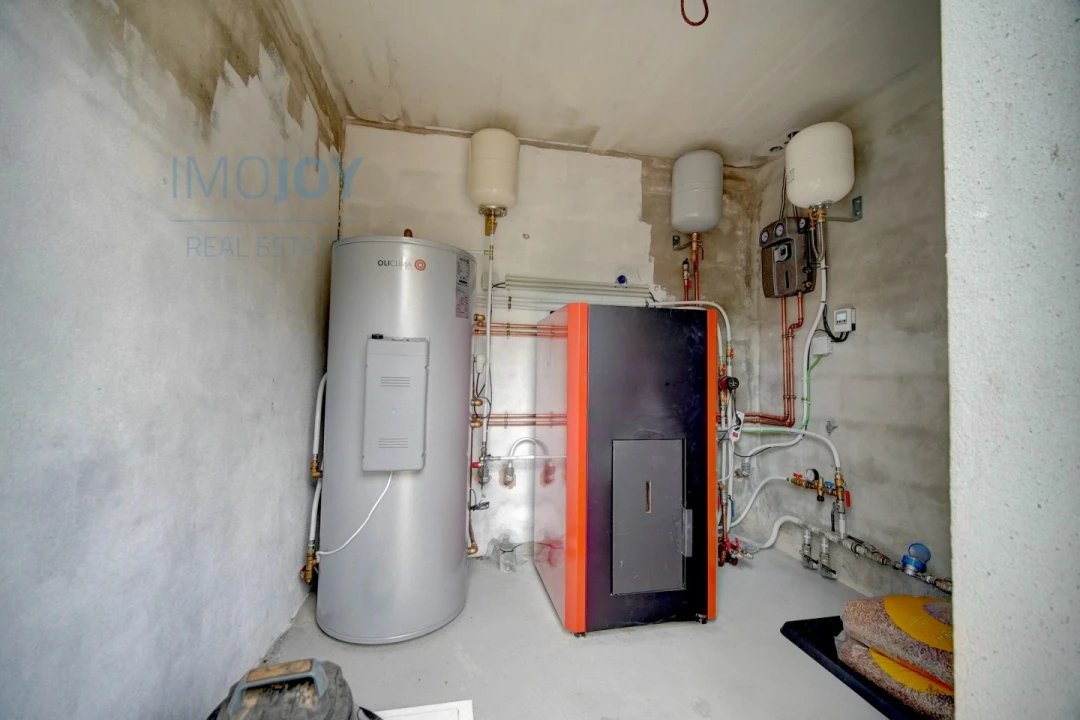 Quinta T3 para Venda em Alcoentre Foto 37