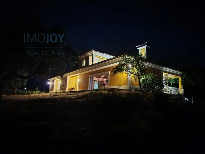 Quinta T3 para Venda em Alcoentre Foto 43