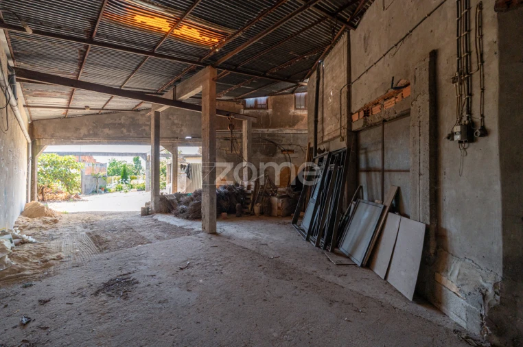 Terreno Comércio / Armazém para Venda em Amoreira da Gândara, Paredes do Bairro e Ancas Foto 8