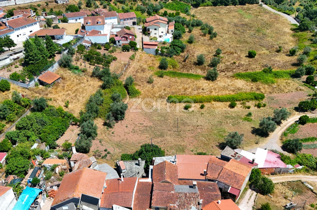 Moradia T3 para Venda em Almalagues Foto 11