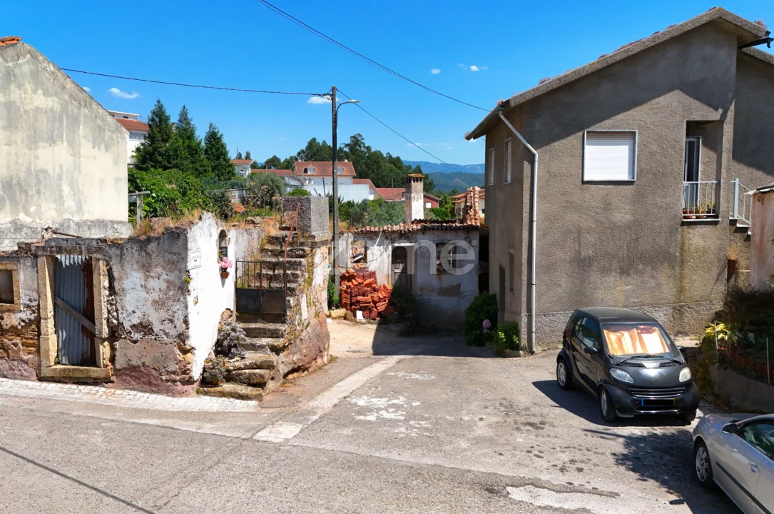 Moradia T3 para Venda em Almalagues Foto 9