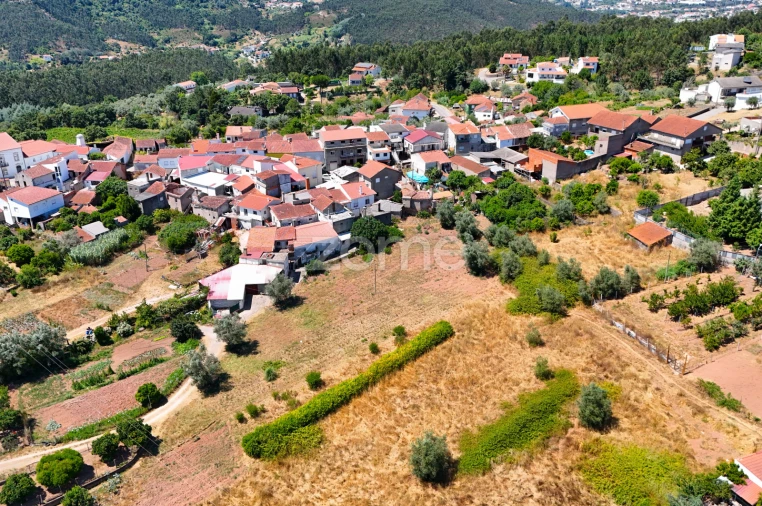 Moradia T3 para Venda em Almalagues Foto 15