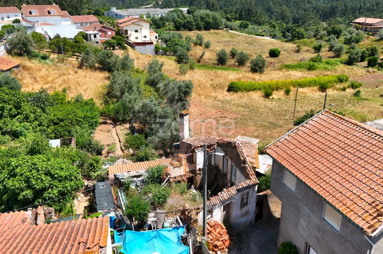 Moradia T3 para Venda em Almalagues Foto 8