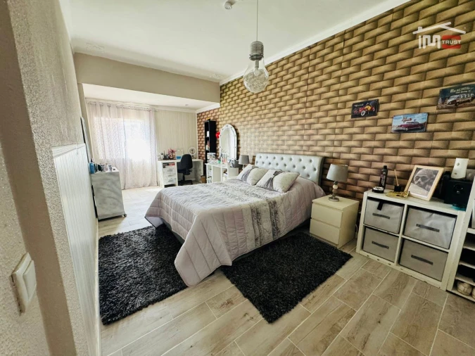 Quinta T5 para Venda em Quinta do Anjo Foto 18