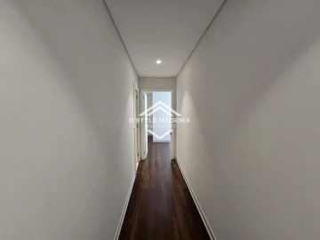 Apartamento T4 para Venda em Funchal (Se)