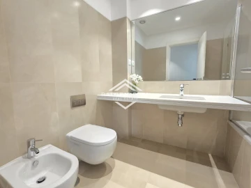 Apartamento T4 para Venda em Funchal (Se)