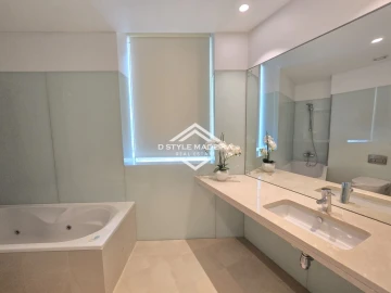Apartamento T4 para Venda em Funchal (Se)