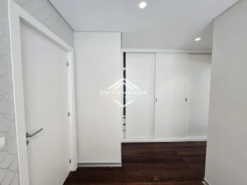 Apartamento T4 para Venda em Funchal (Se)