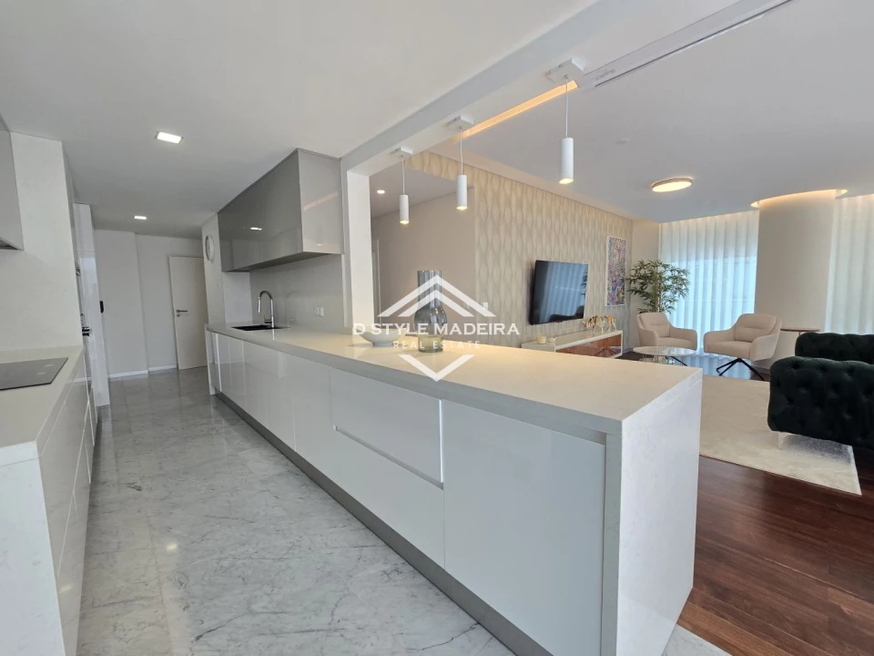 Apartamento T4 para Venda em Funchal (Se) Foto 15