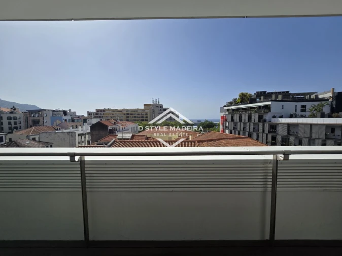 Apartamento T4 para Venda em Funchal (Se) Foto 16