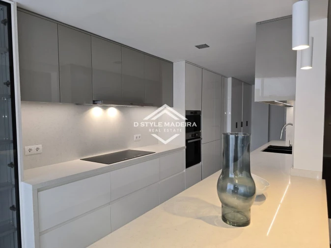 Apartamento T4 para Venda em Funchal (Se) Foto 12
