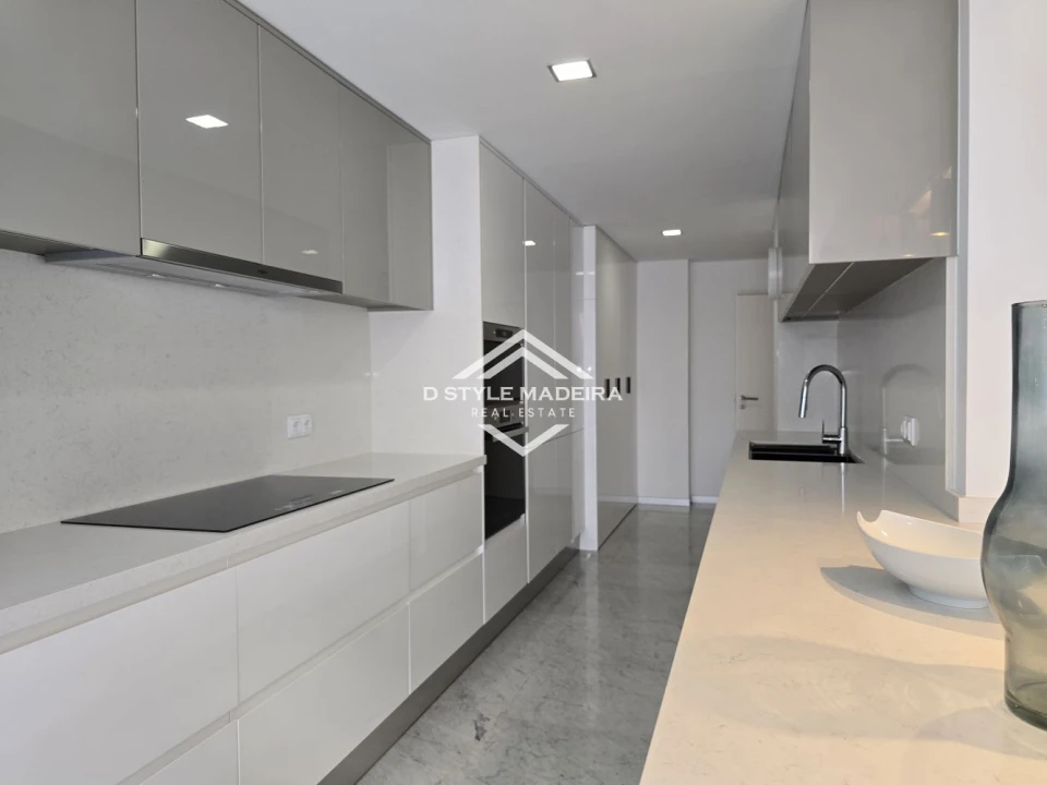 Apartamento T4 para Venda em Funchal (Se) Foto 13