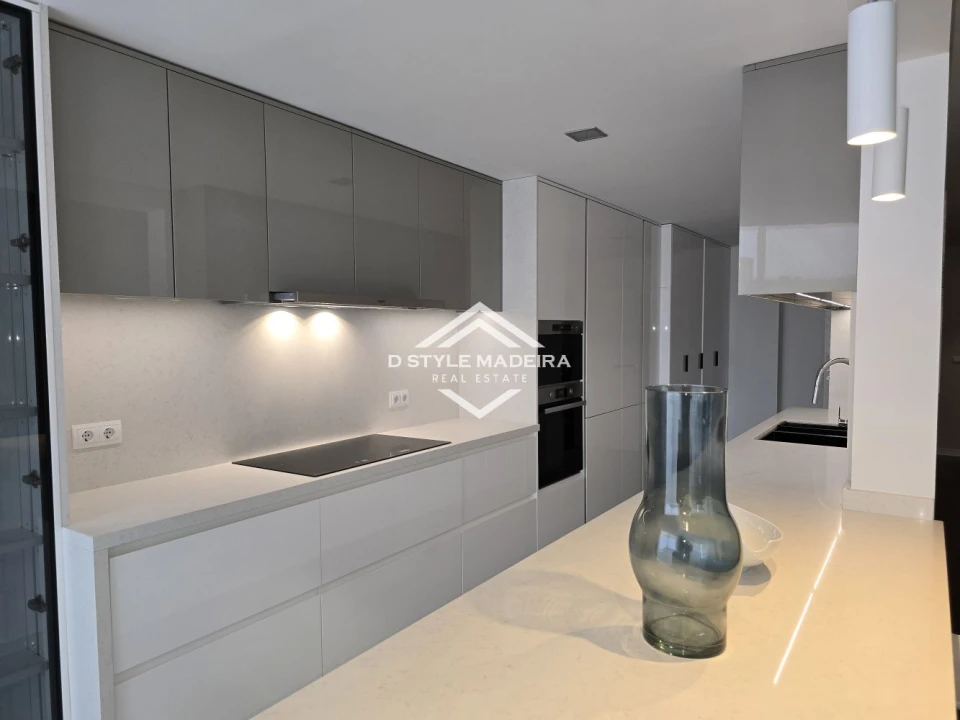 Apartamento T4 para Venda em Funchal (Se) Foto 12