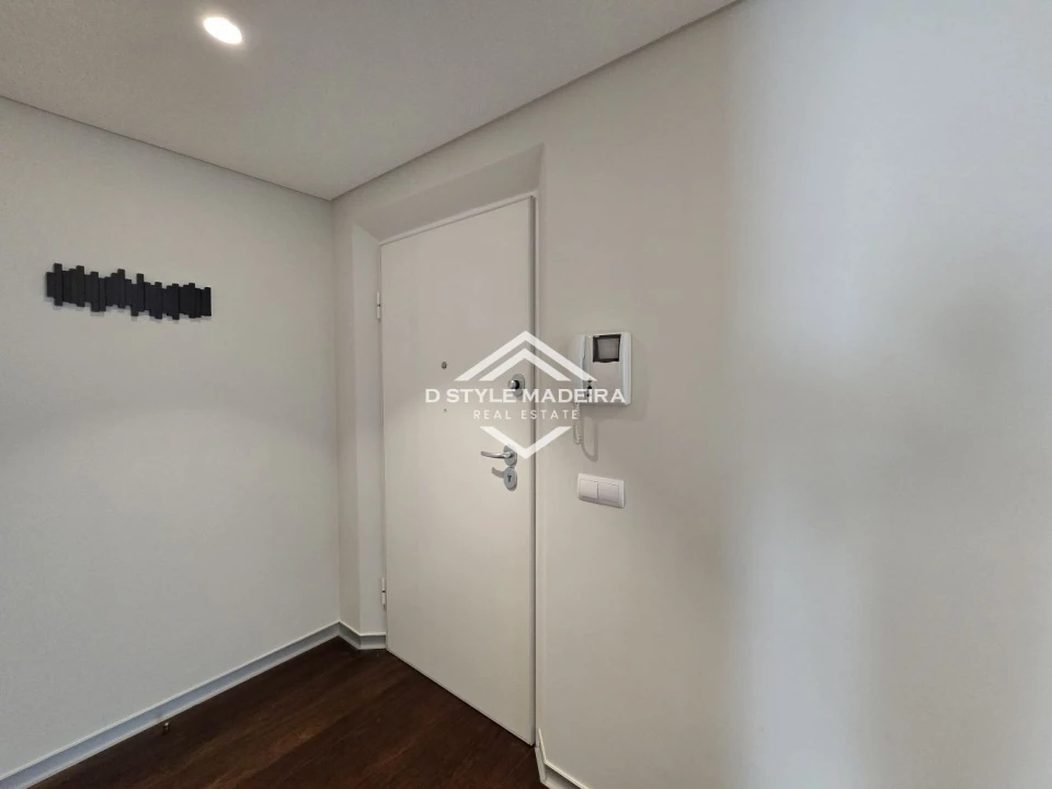Apartamento T4 para Venda em Funchal (Se) Foto 3