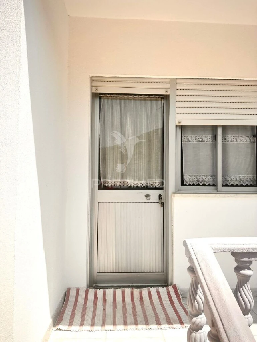 Moradia T3 para Venda em Maxial e Monte Redondo Foto 6