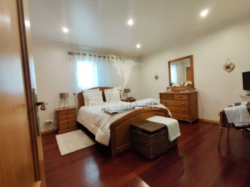 Moradia T3 para Venda em Azeitão (São Lourenço e São Simão)