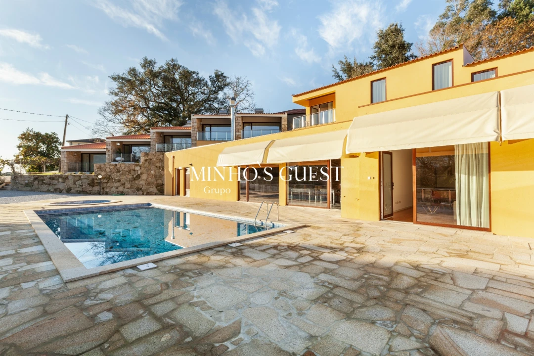 Prédio para Venda em São Jorge e Ermelo Foto 1