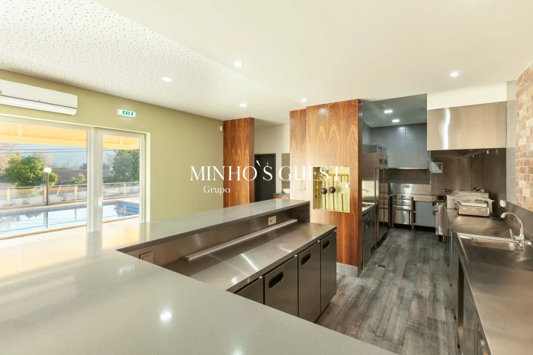 Prédio para Venda em São Jorge e Ermelo Foto 17