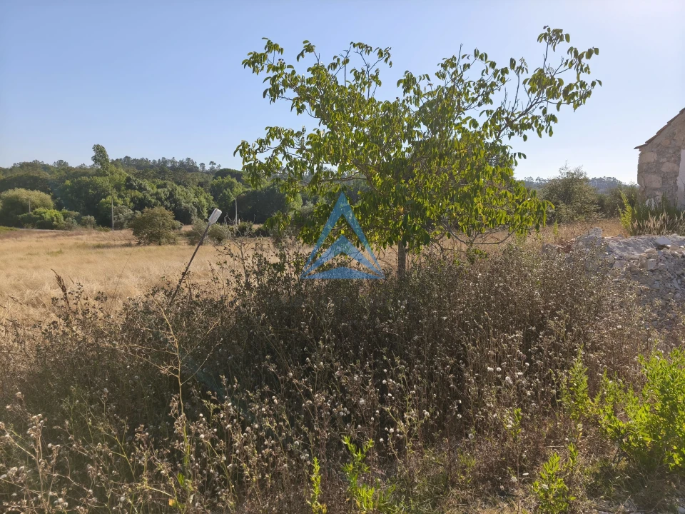 Moradia T3 para Venda em Vila Cã Foto 12