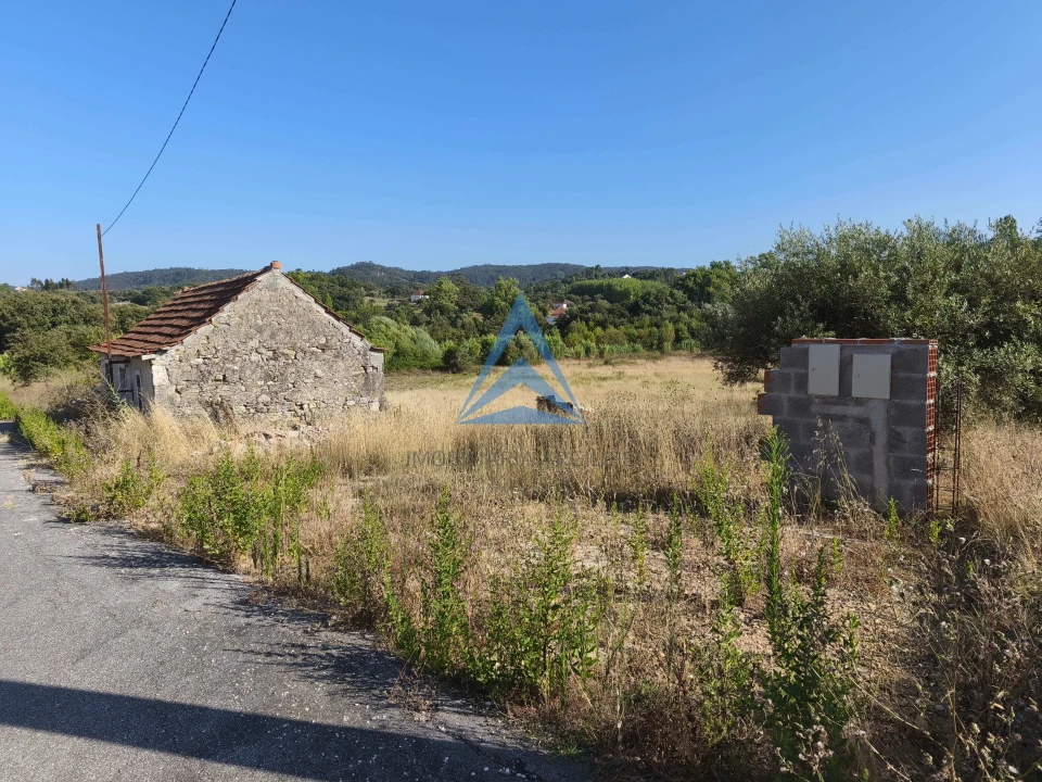 Moradia T3 para Venda em Vila Cã Foto 6