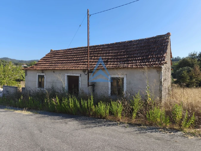 Moradia T3 para Venda em Vila Cã Foto 3