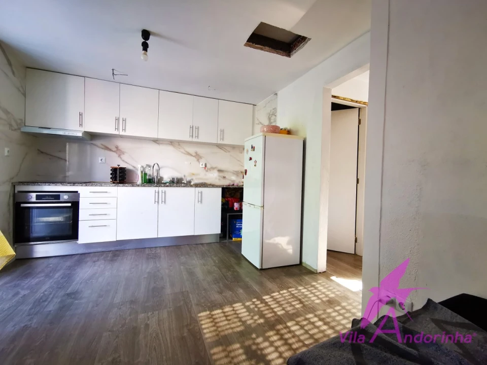 Moradia T1 para Venda em Vila Franca Foto 12