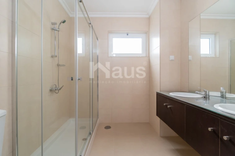 Moradia T3 para Venda em Atalaia e Alto Estanqueiro-Jardia Foto 13