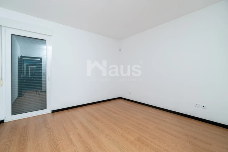 Moradia T3 para Venda em Atalaia e Alto Estanqueiro-Jardia Foto 17