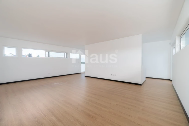 Moradia T3 para Venda em Atalaia e Alto Estanqueiro-Jardia Foto 19