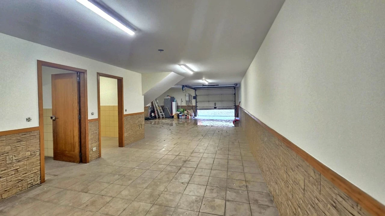 Moradia T4 para Venda em Santa Marta de Portuzelo Foto 24