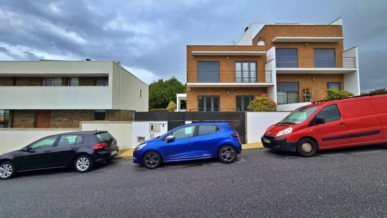 Moradia T4 para Venda em Santa Marta de Portuzelo Foto 29