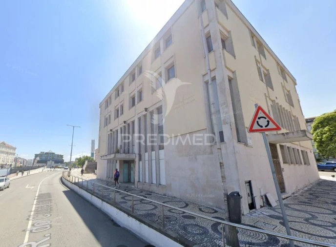 Prédio para Venda em Requeixo, Nossa Senhora de Fátima e Nariz Foto 2