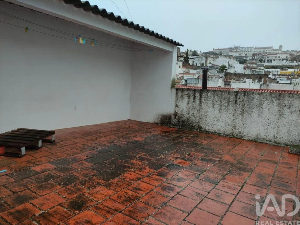 Moradia T5 para Venda em Assunção, Ajuda, Salvador e Santo Ildefonso Foto 21