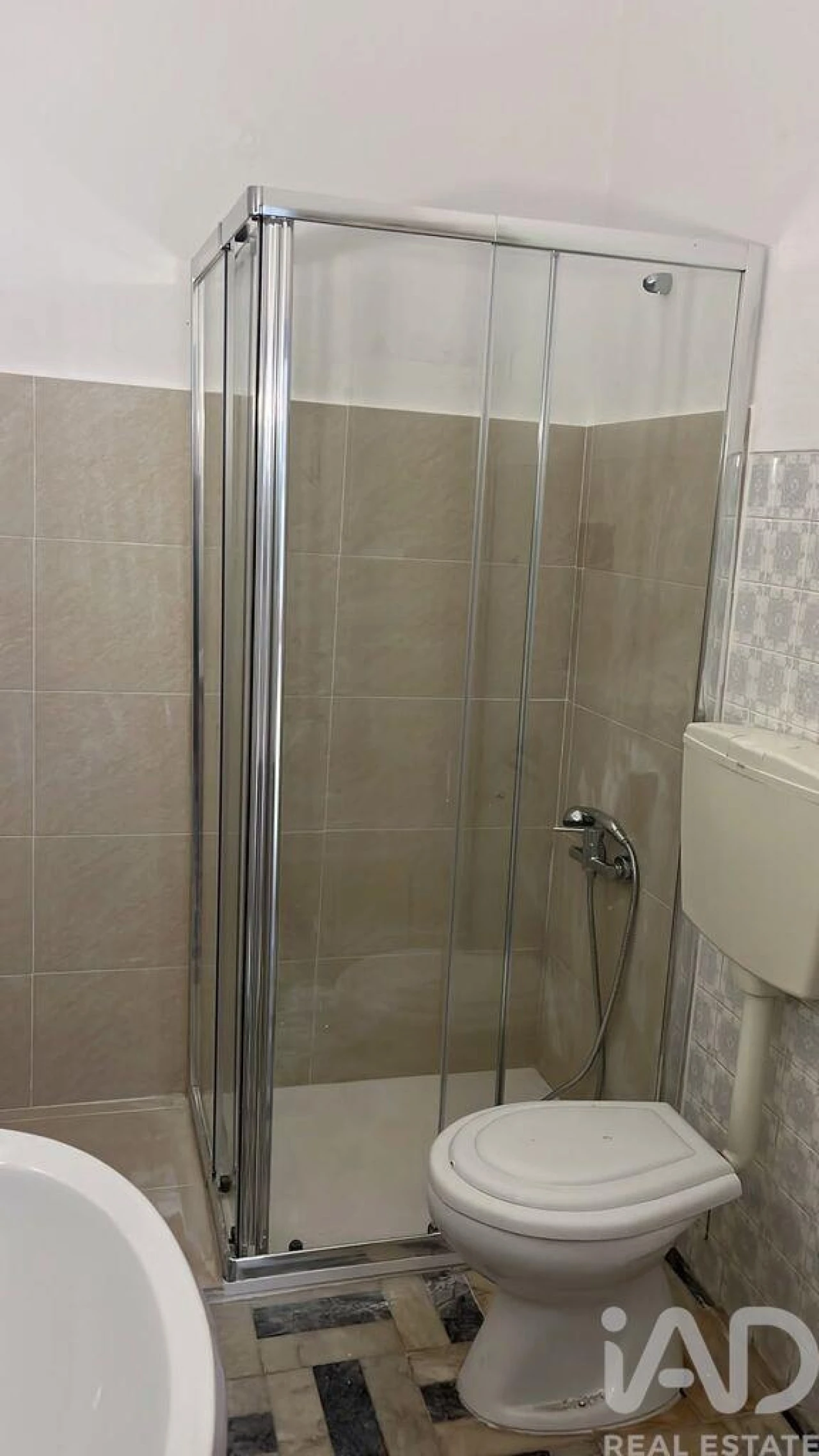 Moradia T5 para Venda em Assunção, Ajuda, Salvador e Santo Ildefonso Foto 5