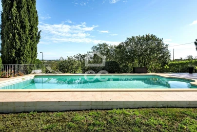 Moradia T4 para Venda em Silves