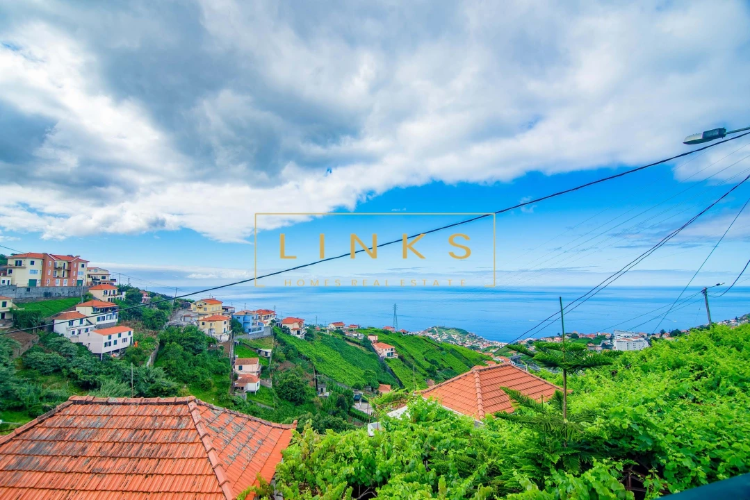 Moradia T3 para Venda em Estreito de Camara de Lobos Foto 20