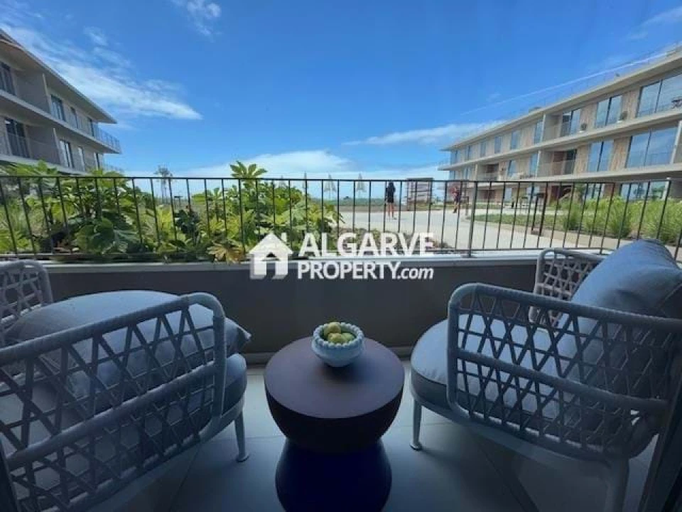 Apartamento T2 para Venda em Quarteira Foto 13