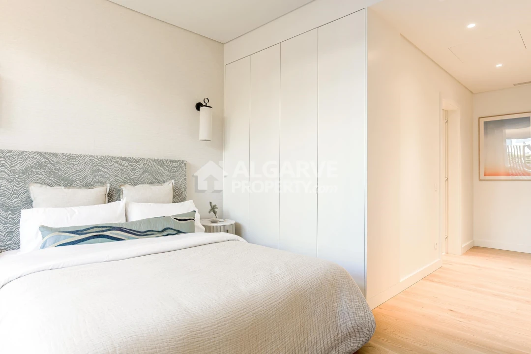 Apartamento T2 para Venda em Quarteira Foto 17