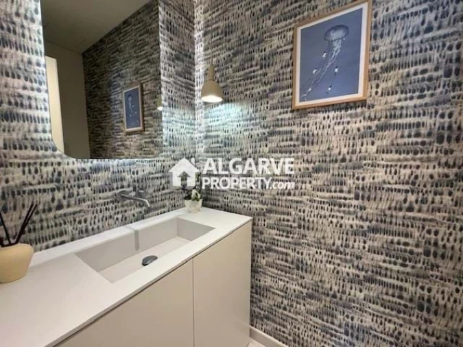 Apartamento T2 para Venda em Quarteira Foto 10